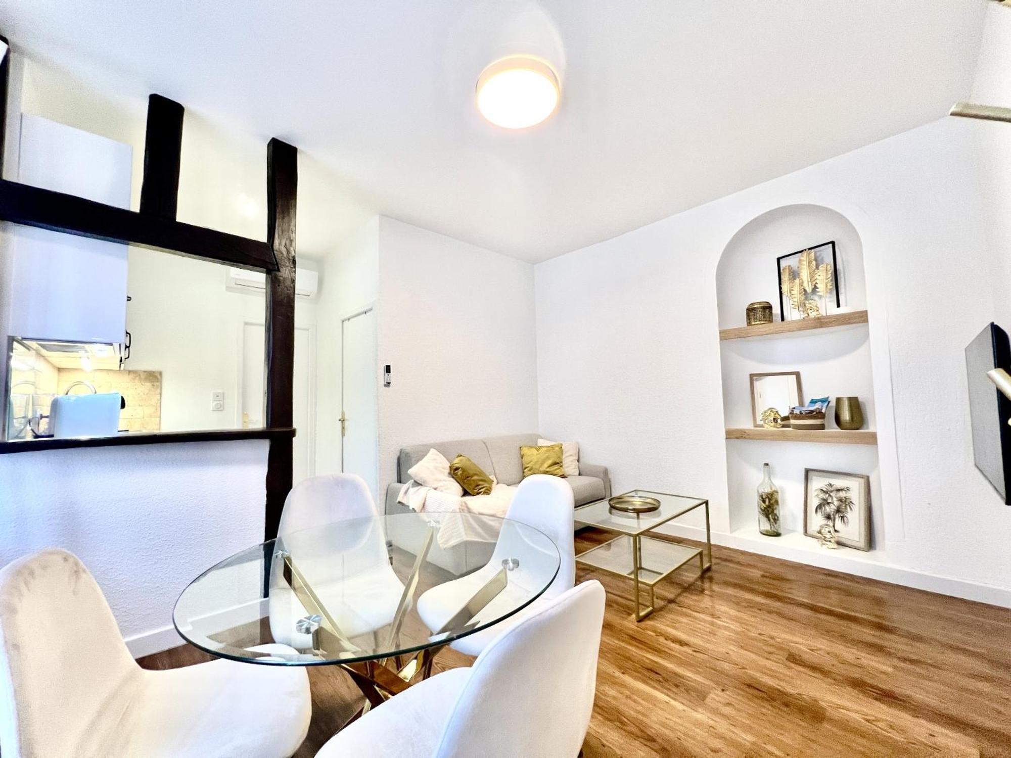 Les Logis D'Esmeralda-Des Appartements Au Charme Intemporel Romorantin-Lanthenay Luaran gambar